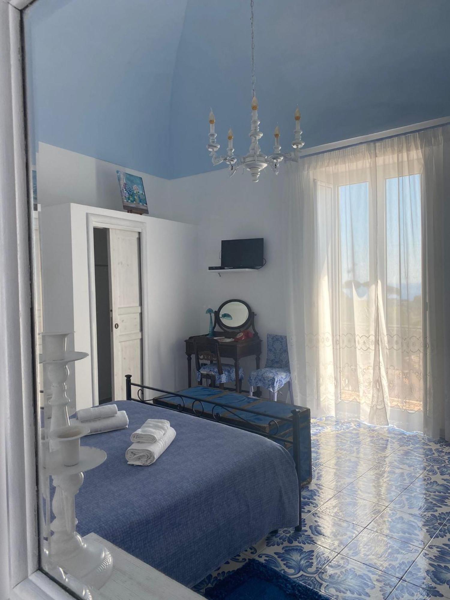 Casa Mery Виетри Экстерьер фото